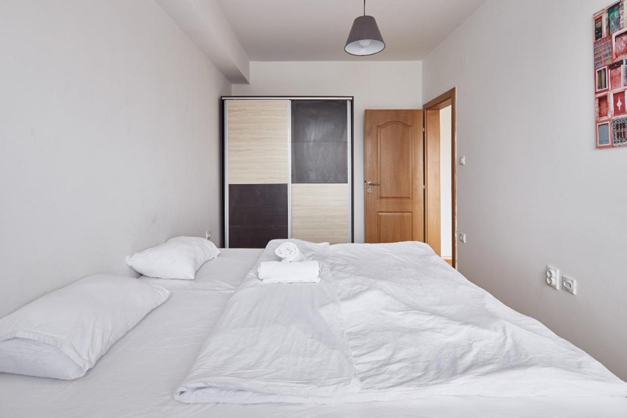 Smart Apartments Skopje Esterno foto